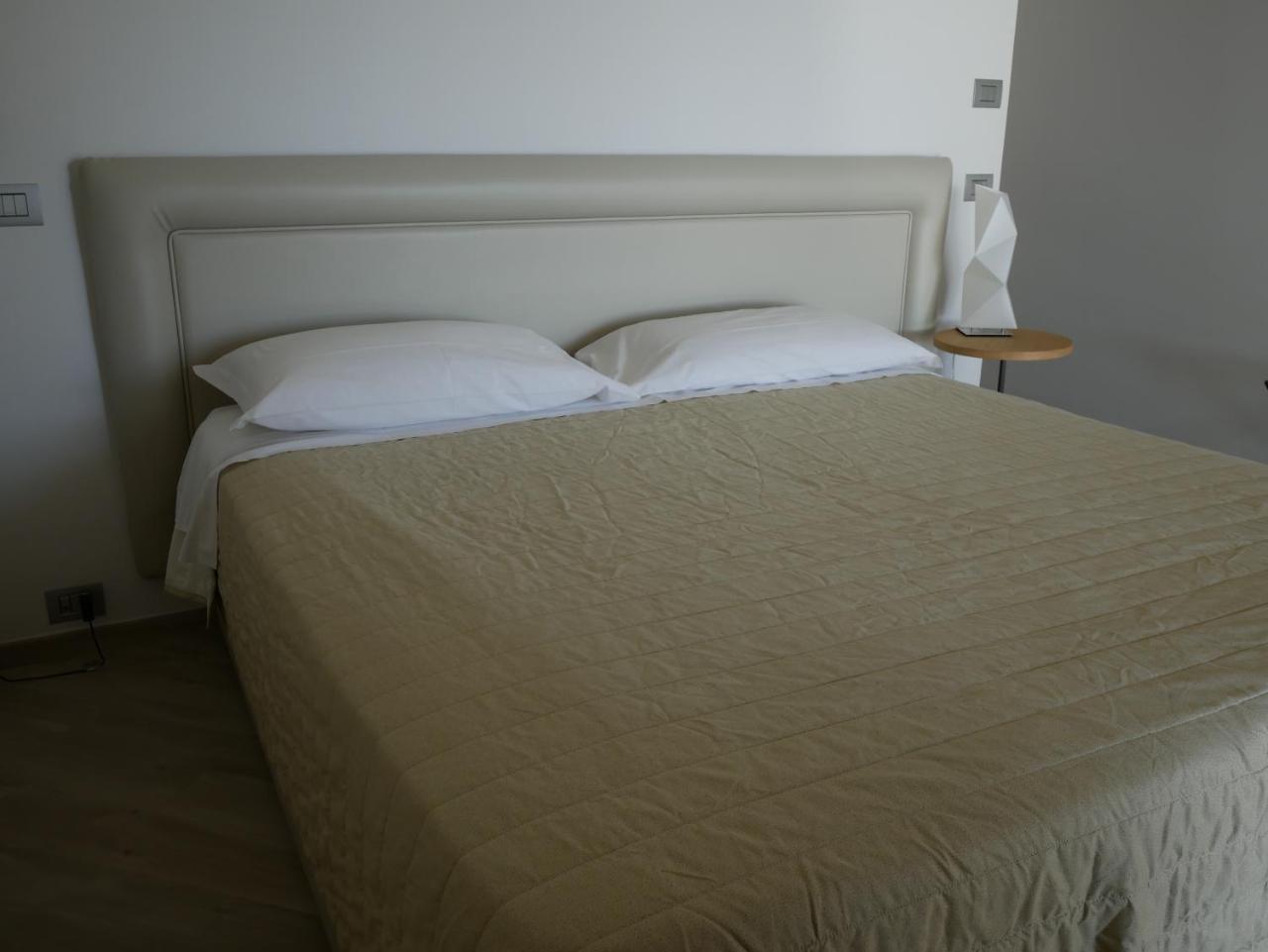 マリーナ・ディ・パルマ Daedalium Bed & Breakfast エクステリア 写真